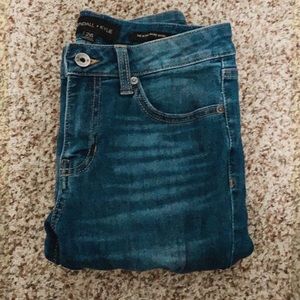 KENDALL + KYLIE JEANS🖤